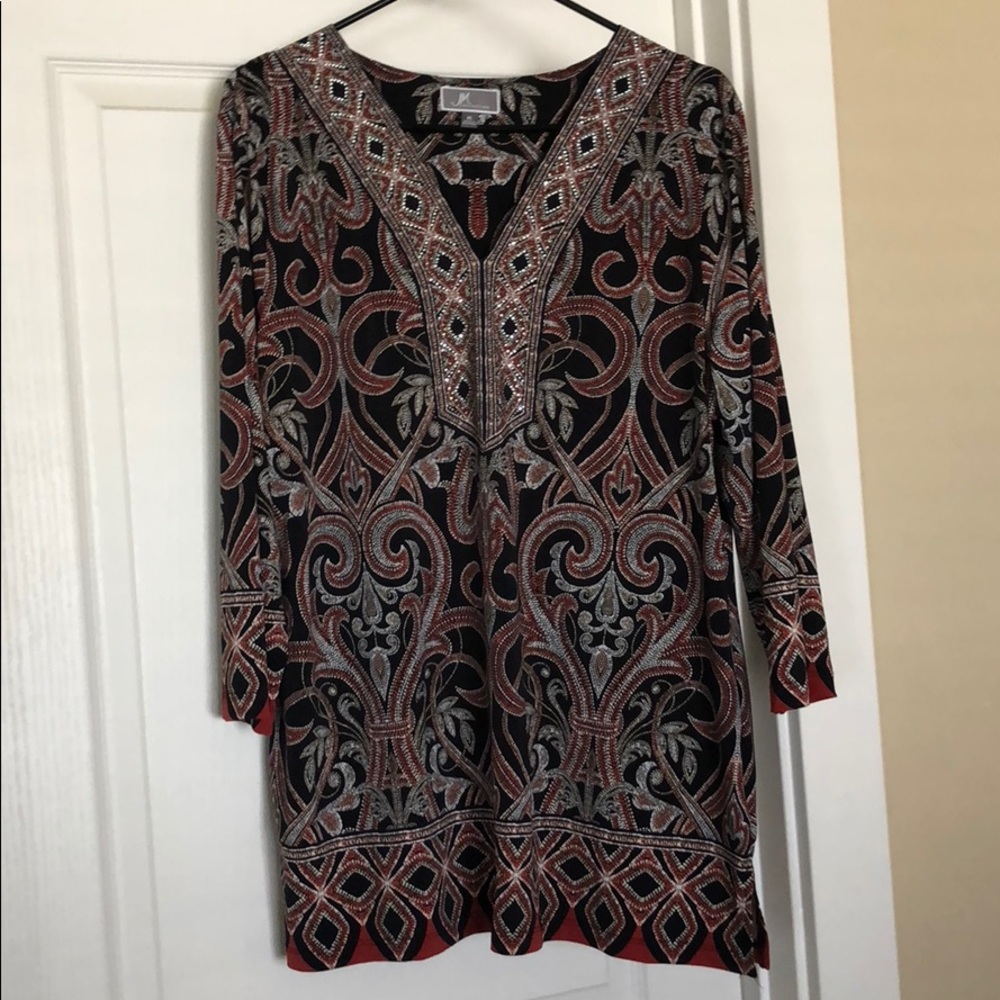 Lightweight blouse.